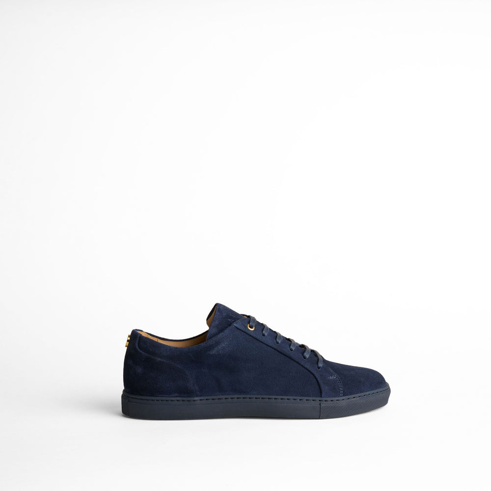 
                  
                    Ayden Sneaker
                  
                